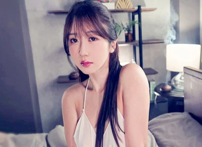 Cô vợ có chồng vắng nhà đi bán dâm để kiếm tiền nuôi con
